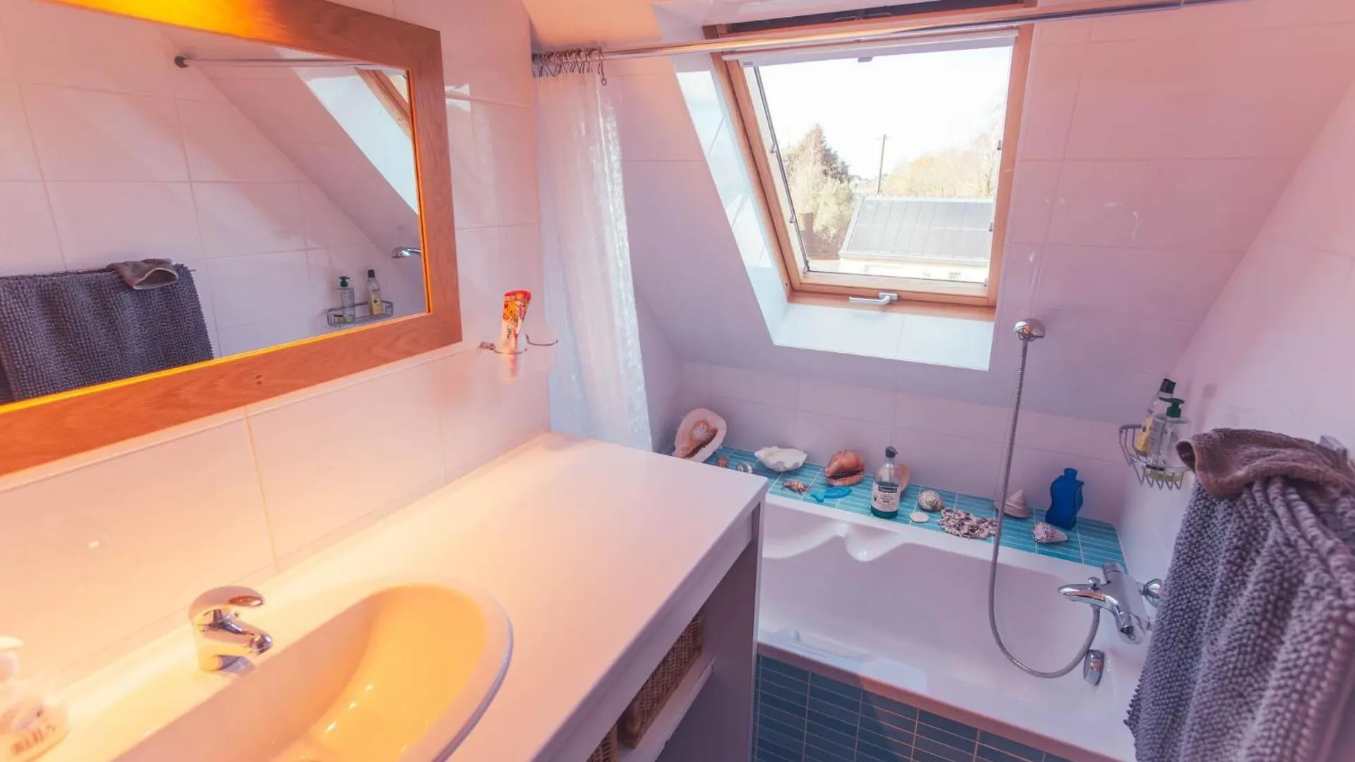 Maison Pour 10, Avec Un Grand Jardin Et Une Piscine Penvenan 0*,